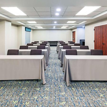 Hampton Inn & Suites Tulsa-Woodland Hills Εξωτερικό φωτογραφία