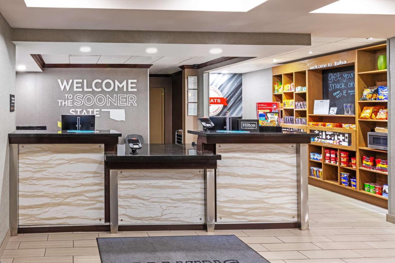 Hampton Inn & Suites Tulsa-Woodland Hills Εξωτερικό φωτογραφία